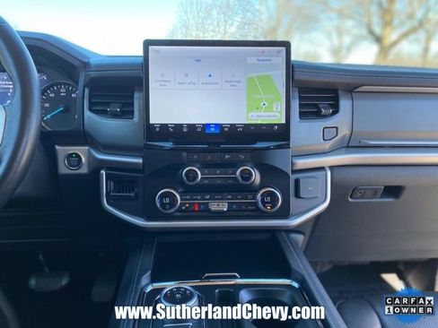 Used 2024 Ford Expedition Max XLT image 25