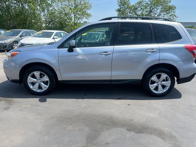 Used 2016 Subaru Forester 2.5i Premium w/ All-Weather Package AWD/4WD image 2