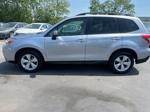 Used 2016 Subaru Forester 2.5i Premium w/ All-Weather Package AWD/4WD image 2
