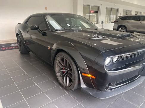 Used 2020 Dodge Challenger R/T Scat Pack RWD image 4