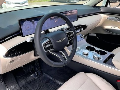 Certified 2026 Genesis GV70 2.5T AWD/4WD image 13