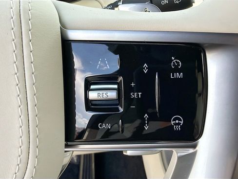 New 2026 Land Rover Range Rover SE AWD/4WD image 37