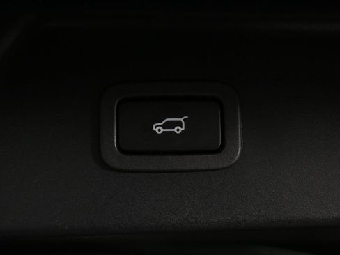 Used 2020 Land Rover Range Rover Long Wheelbase HSE image 30