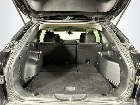 Used 2014 Jeep Cherokee Latitude w/ Cold Weather Group FWD image 25