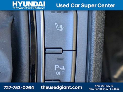 Used 2023 Hyundai Kona Limited image 30