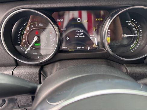 Used 2023 Jeep Wrangler Sahara w/ Cold Weather Group image 22