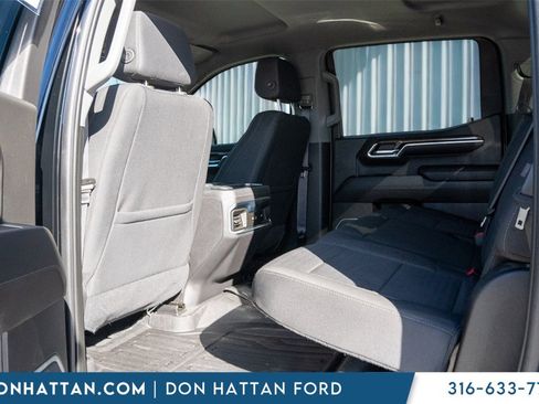 Used 2022 GMC Sierra 1500 Elevation w/ LPO, Elevation Black Package image 18