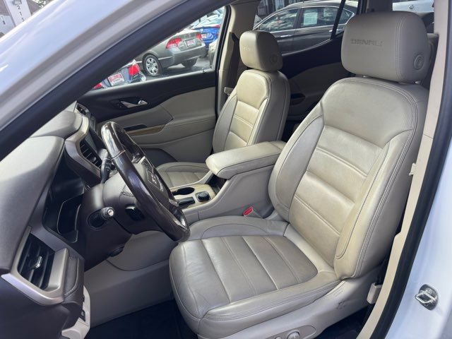 Used 2019 GMC Acadia Denali AWD/4WD image 9