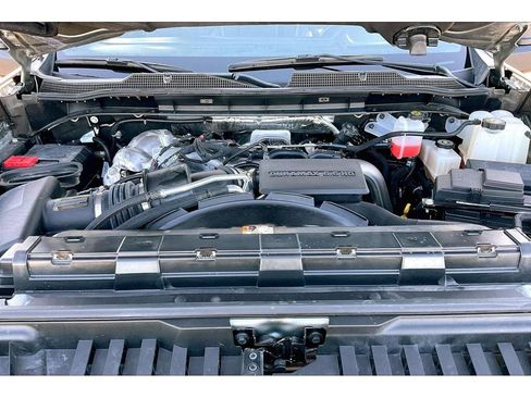 Used 2025 Chevrolet Silverado 3500 LTZ AWD/4WD image 12