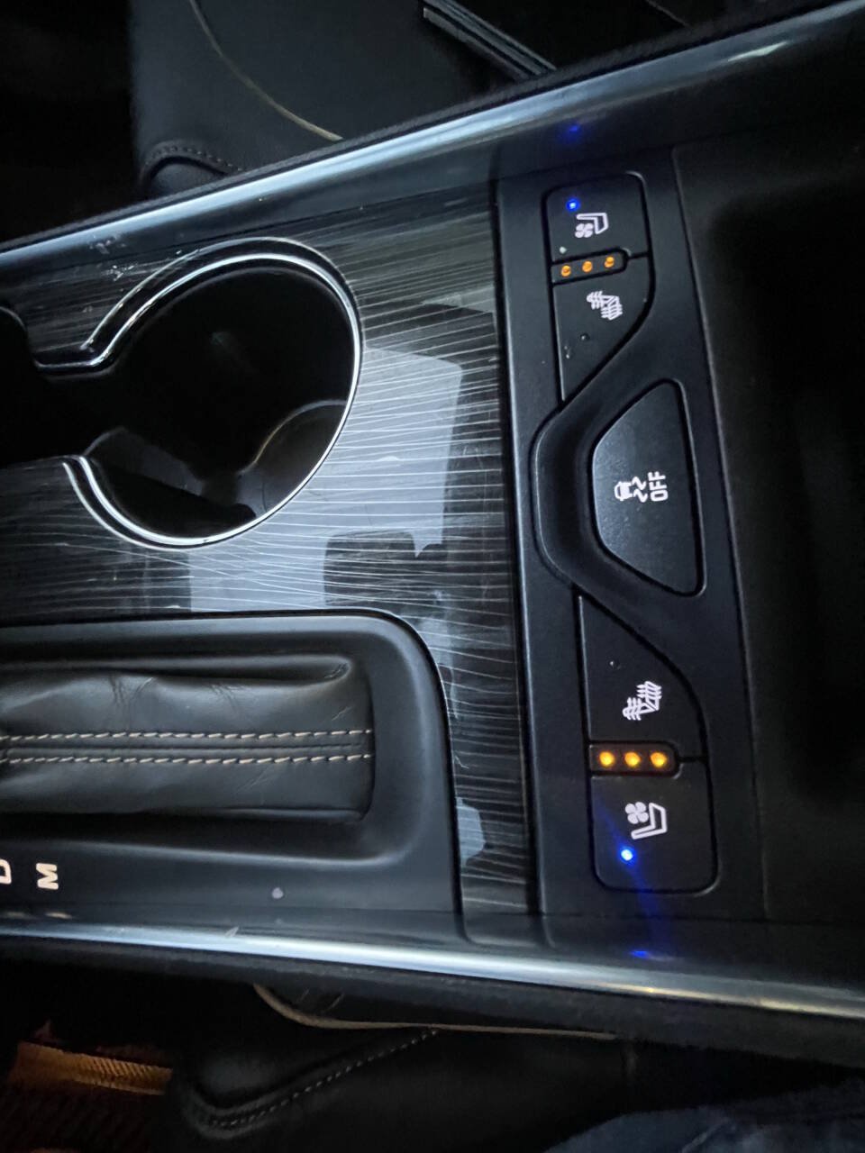 Used 2018 Chevrolet Impala Premier w/ Premier Confidence Package FWD image 15
