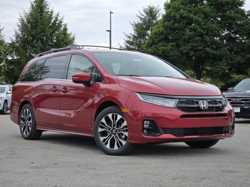 New 2026 Honda Odyssey Elite image 2