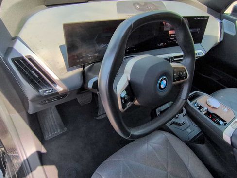 Used 2023 BMW iX M60 AWD/4WD image 10