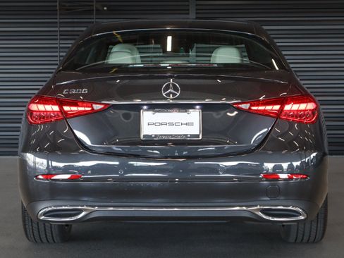 Used 2022 Mercedes-Benz C 300 Sedan image 11