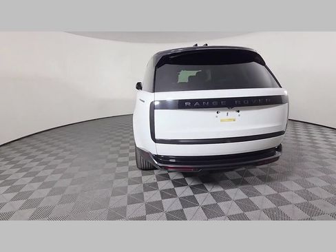 Used 2024 Land Rover Range Rover SE AWD/4WD image 44