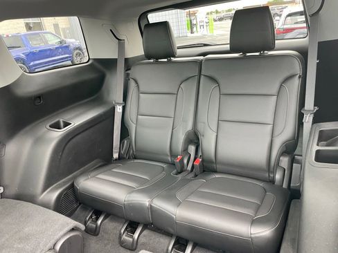 Used 2018 GMC Acadia SLT AWD/4WD image 9