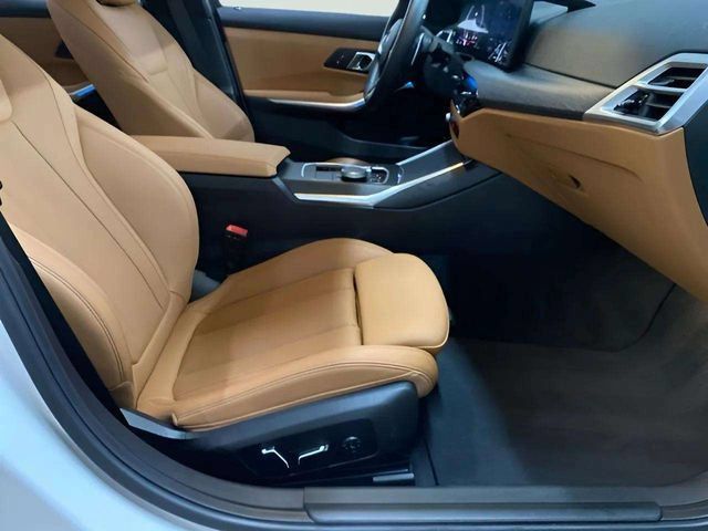 Used 2026 BMW 330i xDrive Sedan AWD/4WD image 82