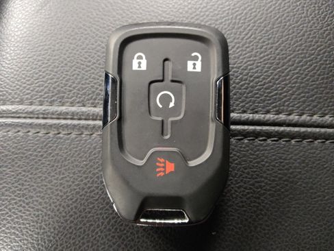 Used 2018 GMC Terrain SLE w/ Driver Convenience Package image 32