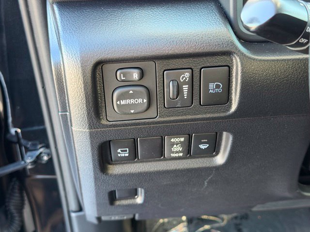 Used 2023 Toyota 4Runner SR5 Premium w/ Moonroof Package AWD/4WD image 24