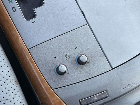 Used 2006 Toyota Avalon FWD image 31