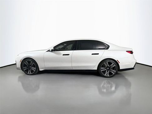 New 2026 BMW i7 eDrive50 w/ M Sport Package RWD image 8