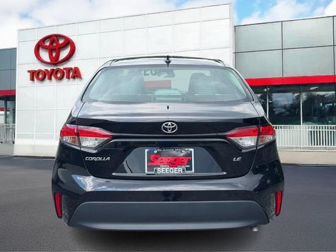 Used 2024 Toyota Corolla LE FWD image 6