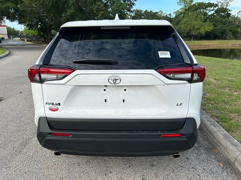 Used 2025 Toyota RAV4 LE FWD image 5