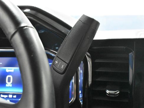 Used 2023 Chevrolet Silverado 1500 LT AWD/4WD image 12