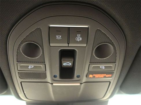 Used 2023 Genesis G70 2.0T w/ Sport Prestige Package image 21