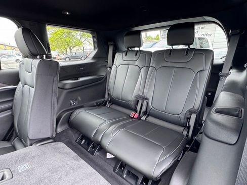 New 2026 Jeep Grand Cherokee L Limited AWD/4WD image 16