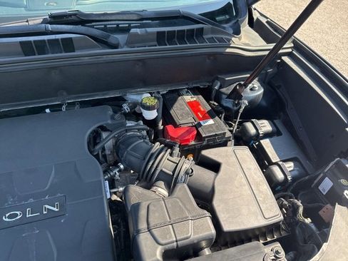 Used 2018 Lincoln MKX Reserve w/ Lincoln MKX Climate Package image 5