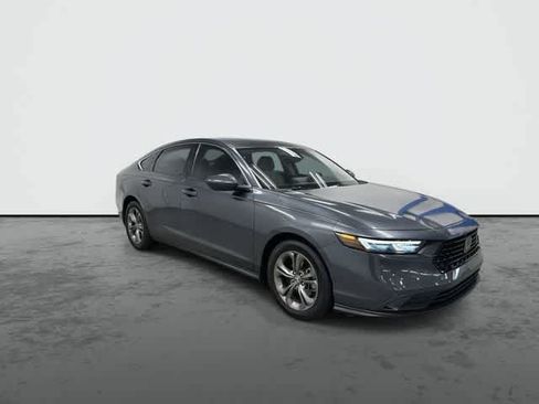 Used 2024 Honda Accord EX image 5