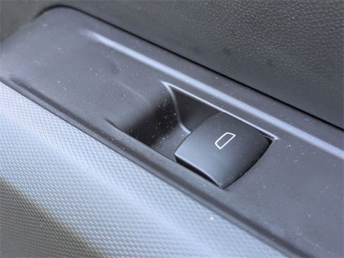 New 2026 Chevrolet Colorado W/T image 34