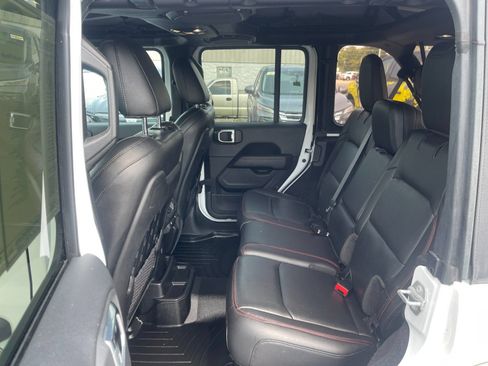 Used 2021 Jeep Wrangler Unlimited Rubicon AWD/4WD image 14