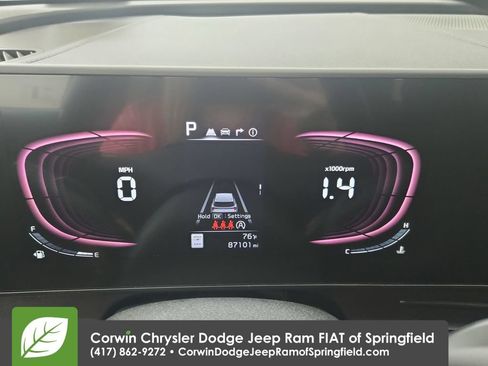 Used 2023 Kia Sportage EX AWD/4WD image 23