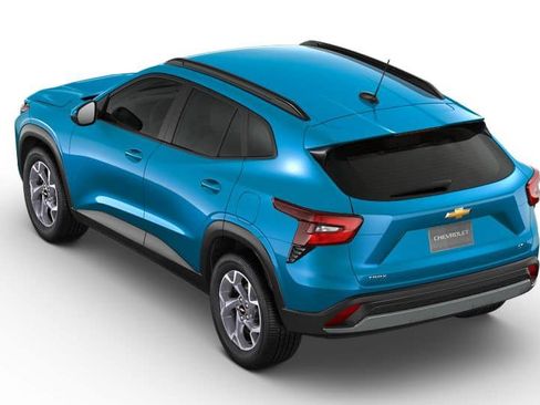 New 2026 Chevrolet Trax LT FWD image 57