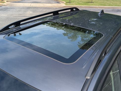 Used 2023 Subaru Forester Premium image 14