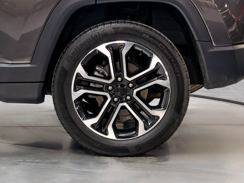 Used 2022 Jeep Compass Limited AWD/4WD image 39