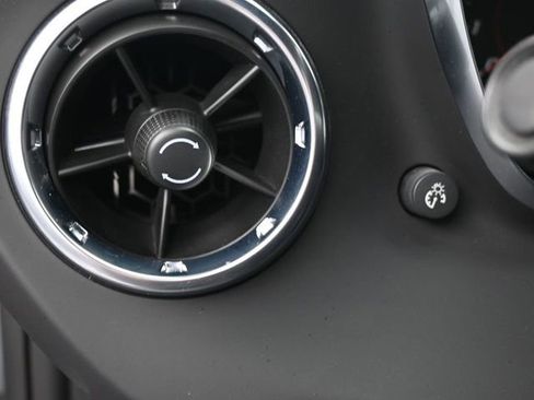 Used 2023 Chevrolet Camaro LT image 34