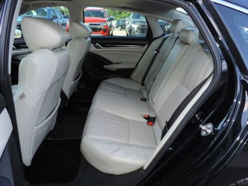 Used 2018 Honda Accord EX-L image 21