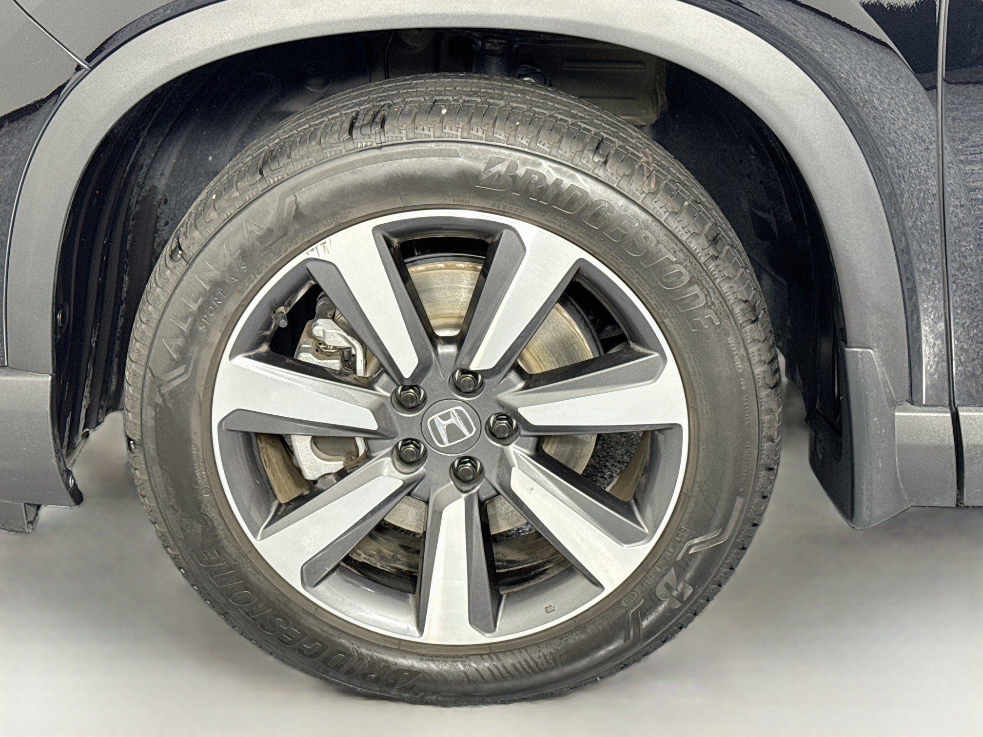 Certified 2024 Honda Pilot Touring image 34