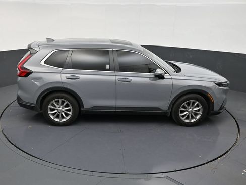 Used 2025 Honda CR-V EX image 17