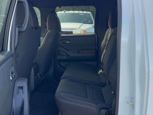 Used 2023 Nissan Frontier PRO-4X w/ Tow Package image 9
