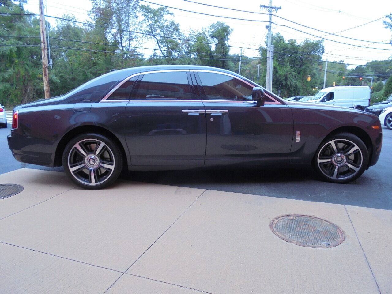 Used 2011 Rolls-Royce Ghost RWD image 6