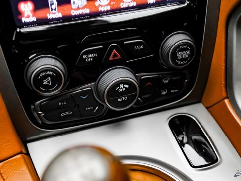 Used 2014 SRT Viper GTS w/ GTS Laguna Interior Package image 56