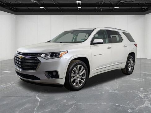 Used 2018 Chevrolet Traverse Premier AWD/4WD image 1