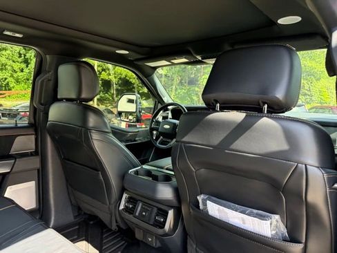 Used 2024 Ford F250 Platinum AWD/4WD image 79