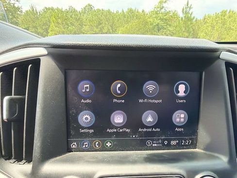 Used 2023 GMC Terrain SLT w/ Tech Package FWD image 21