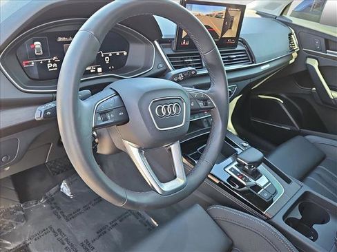 Certified 2025 Audi Q5 2.0T Premium Plus w/ Premium Plus Package image 10