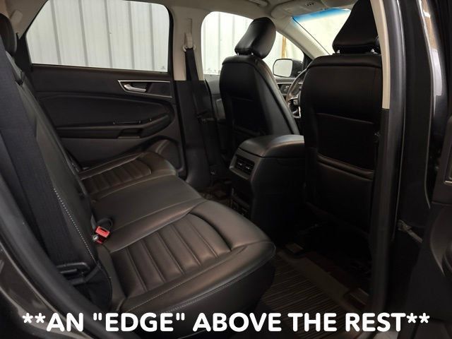 Used 2020 Ford Edge SEL w/ Convenience Package AWD/4WD image 14