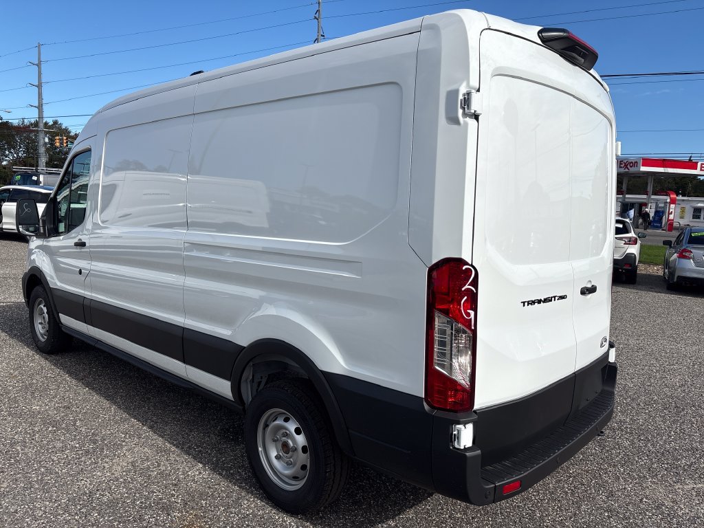 New 2026 Ford Transit 250 148 Medium Roof RWD image 6